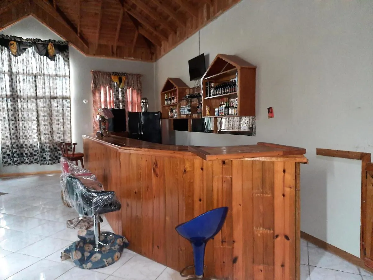 Burg Ann'S Villa Montego Bay