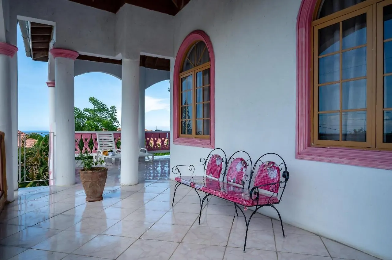 Burg Ann'S Villa Montego Bay