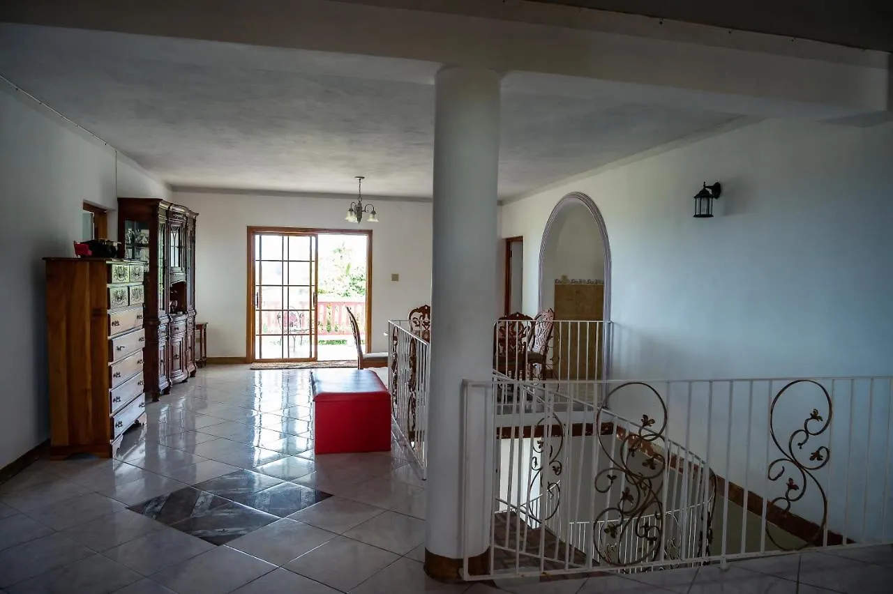 Guest house Burg Ann'S Villa Montego Bay